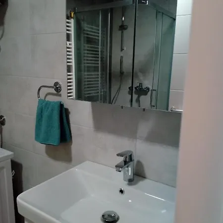 Apartment Apartman Eleni *