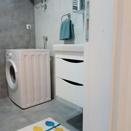 Apartman Eleni